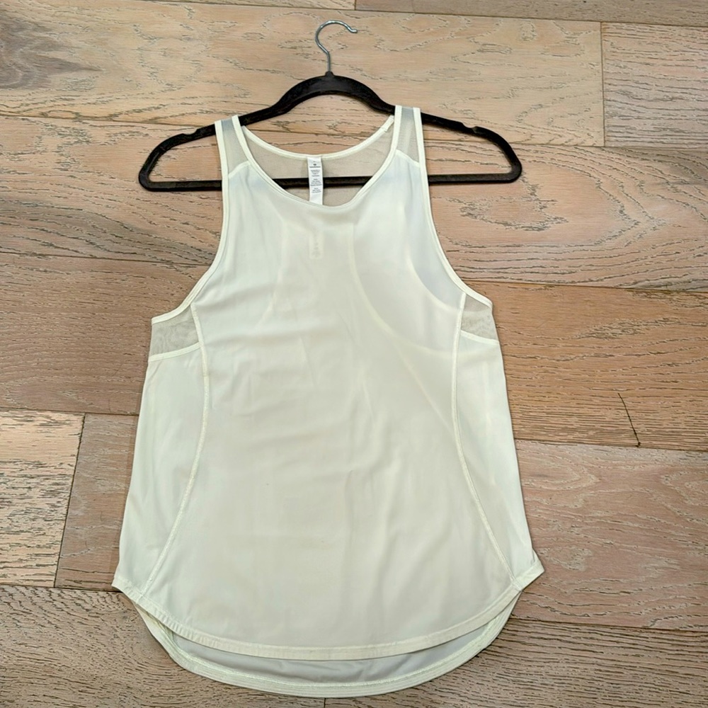 LULULEMON SIZE 2 HIGH NECK MESH TANK TOP (slightly worn)!!